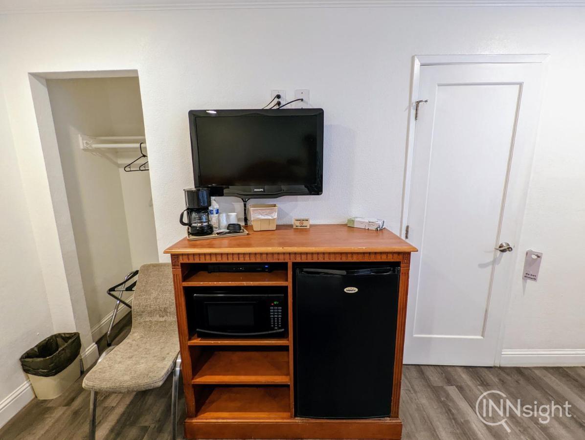 Deluxe Inn South San Francisco Bagian luar foto
